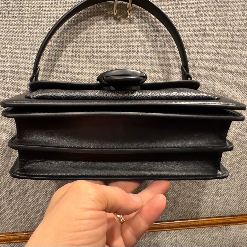 Coach Tabby Shoulder Bag 20 Black refined calf leather with signature canvas - Picture 6 of 15